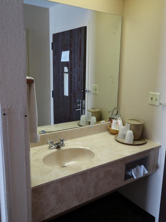 Briarwood Inn - Sparta Room photo